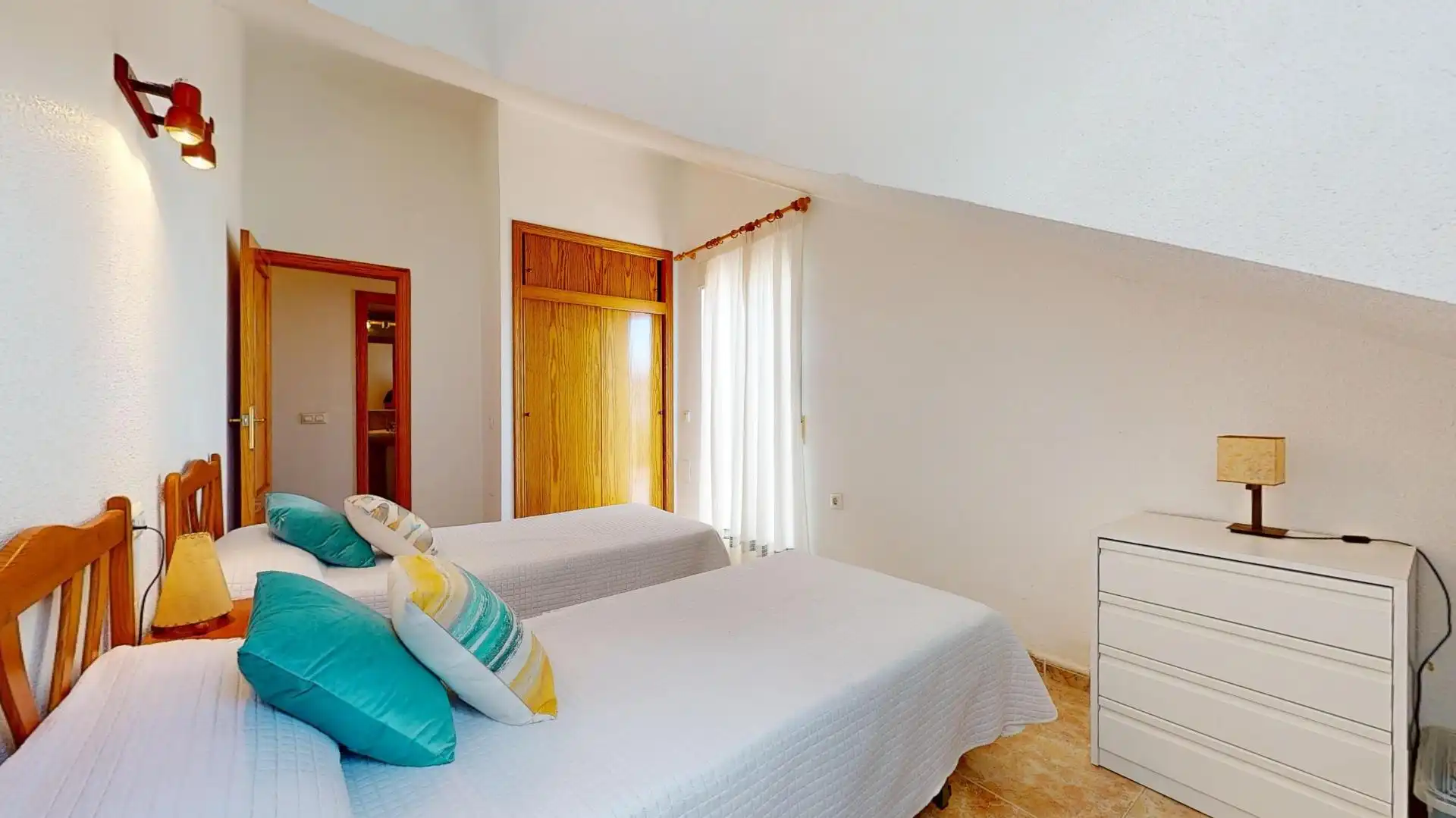 Habitación de Casa adosada en venta en Pilar de la Horadada con Aire acondicionado, Jardín privado y Terraza