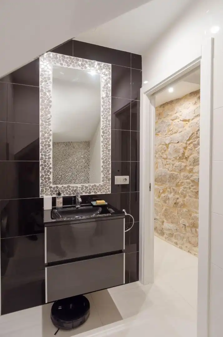 Bathroom of Houses for sale in A Coruña Capital   with Heating and Alarm