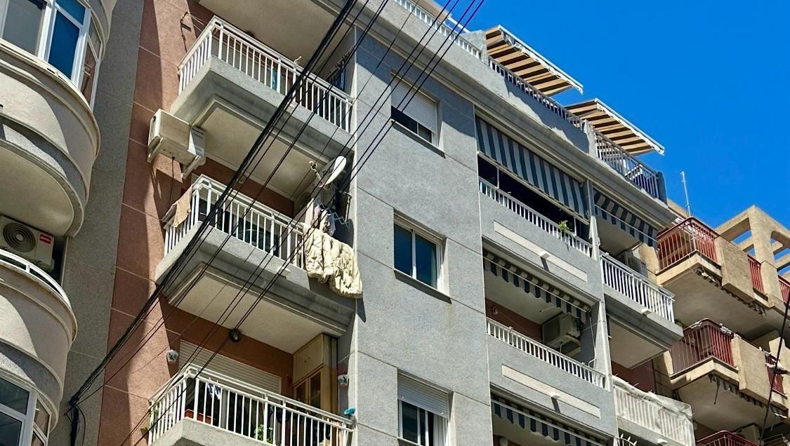 Exterior view of Flat for sale in Torrevieja  with Air Conditioner and Terrace