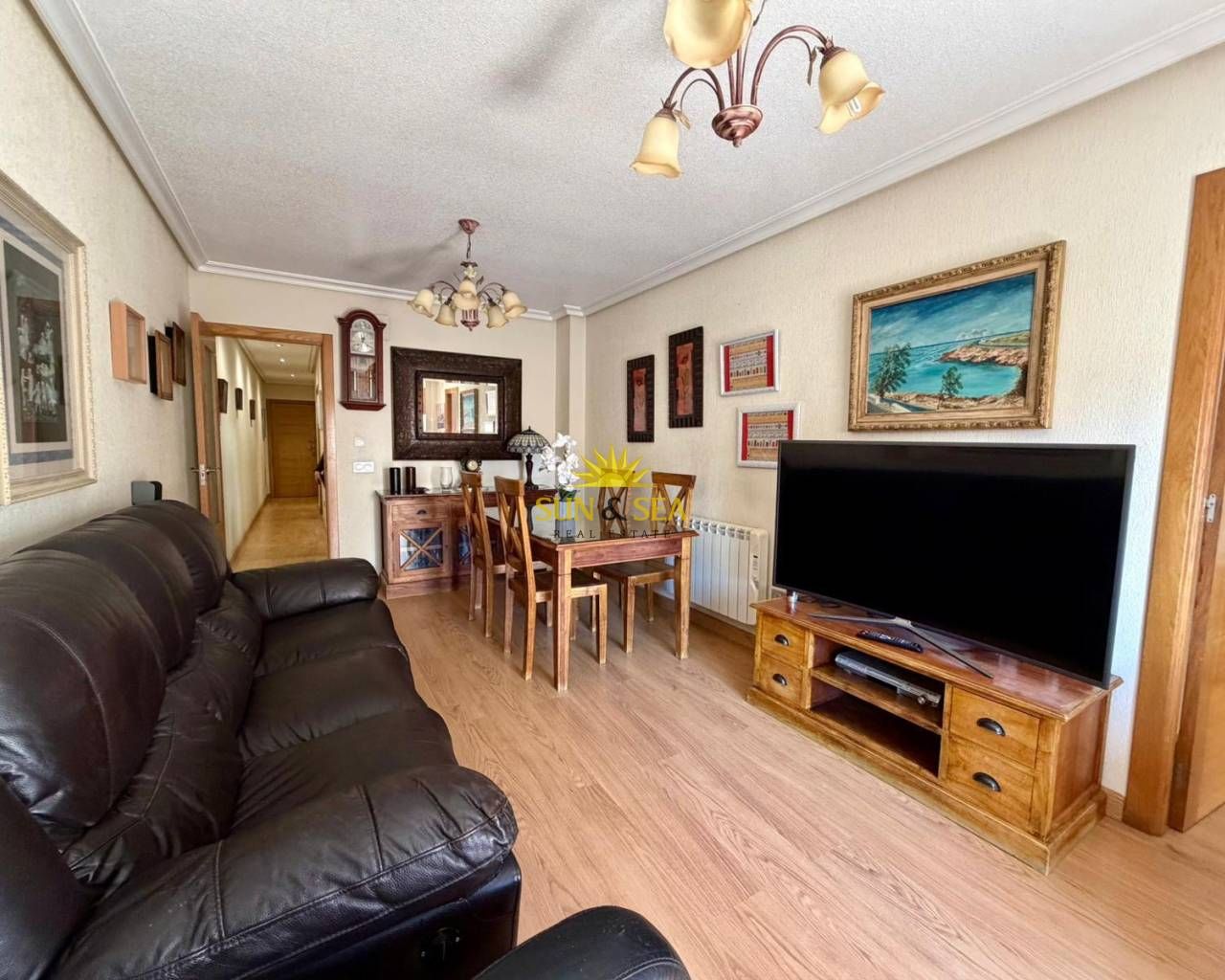 Sala de estar de Piso de alquiler en Torrevieja con Aire acondicionado, Calefacción y Amueblado