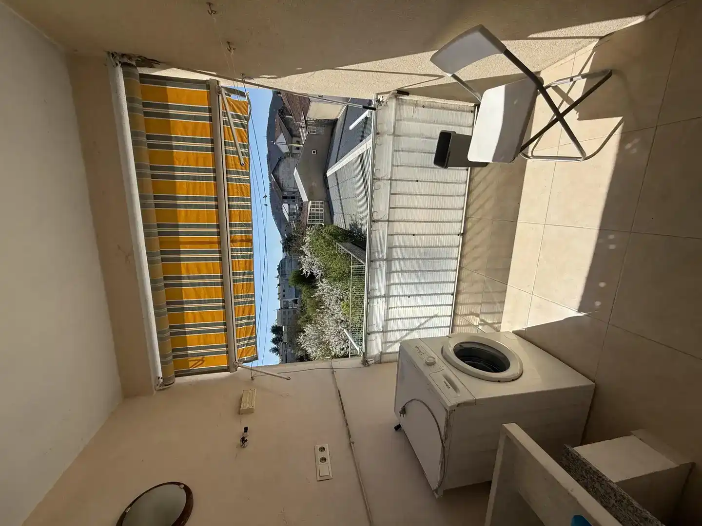 Terraza de Piso de alquiler en Verín con Parquet, Amueblado y Balcón