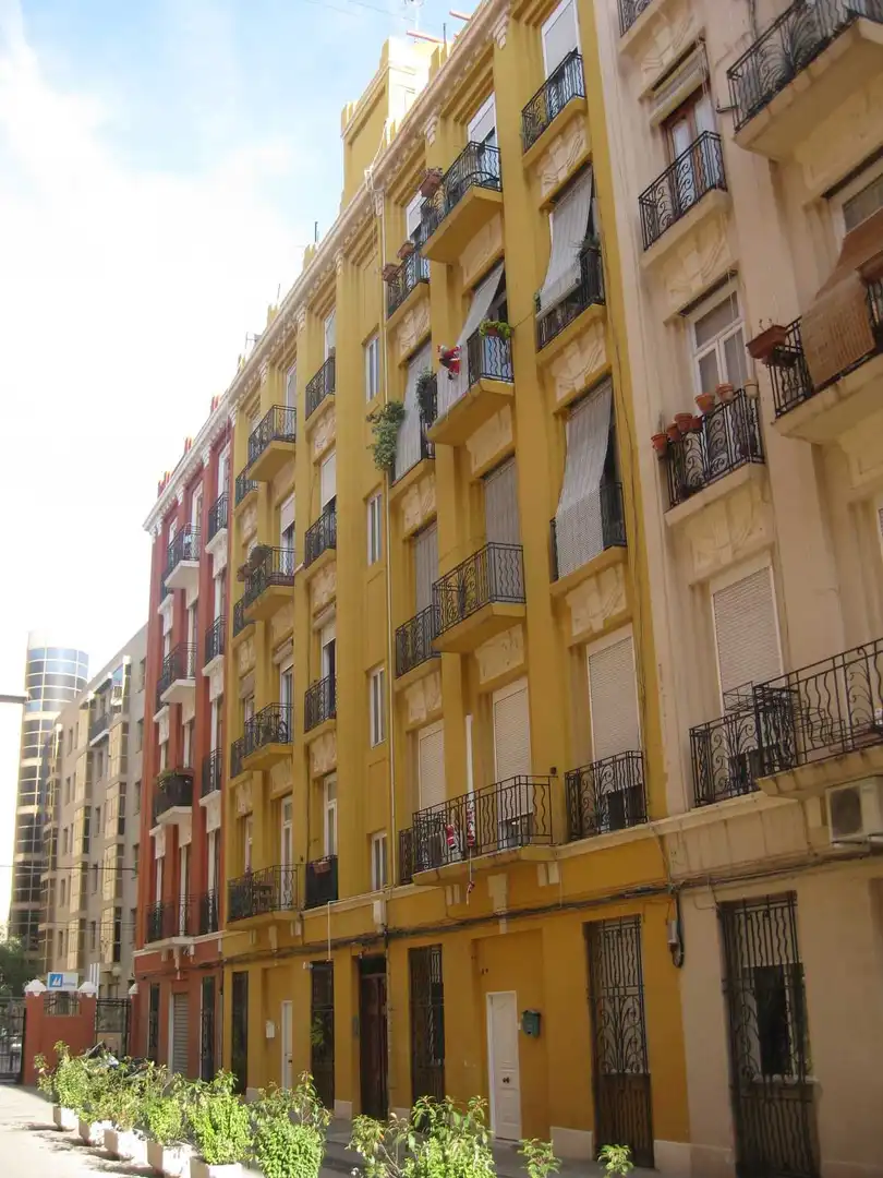 Vista exterior de Piso en venta en Valencia