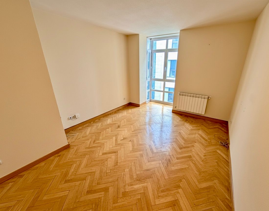 Habitación de Piso en venta en  Madrid Capital con Aire acondicionado, Calefacción y Parquet
