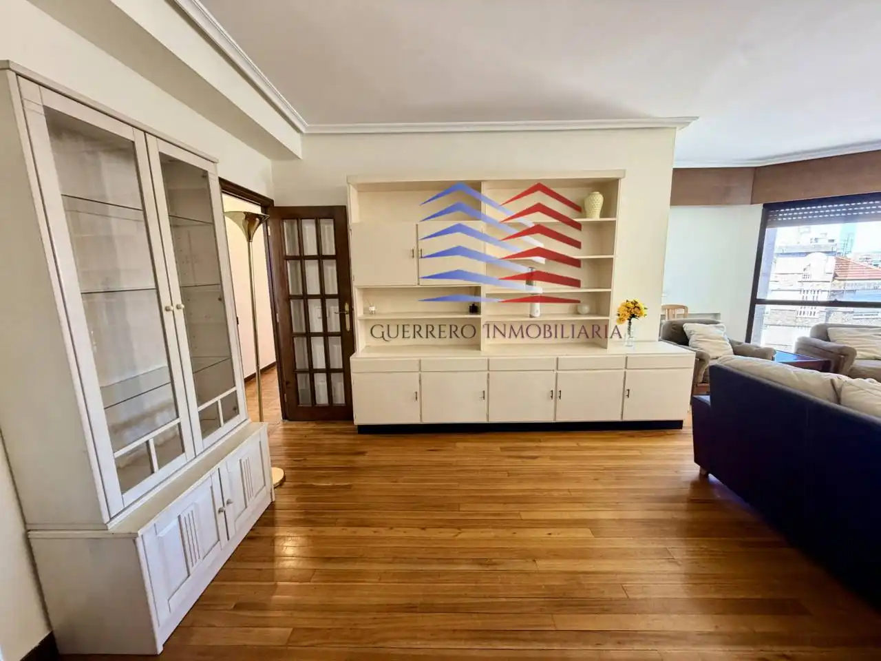 Sala de estar de Piso de alquiler en Ourense Capital  con Calefacción, Parquet y Trastero