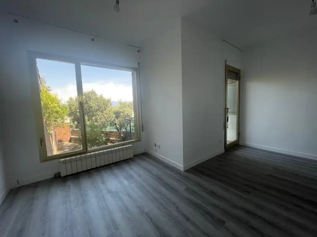 Detached homes for rent in Calle Brazos De Los, La Navata