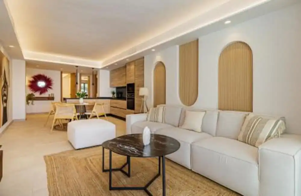 Apartament amb piscina en venda a Nueva Andalucía