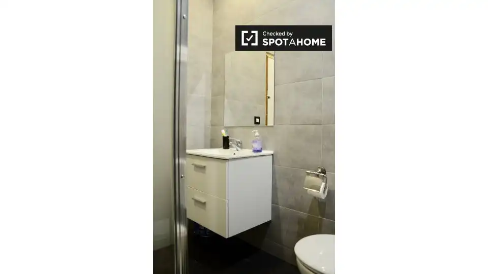 Room in Barcelona, Barcelona