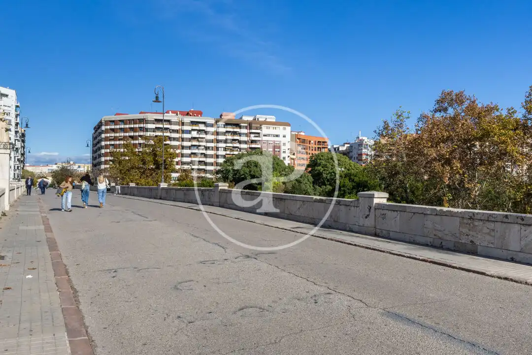 Exterior view of Flat for rent in Valencia  with Air Conditioner, Heating and Furnished