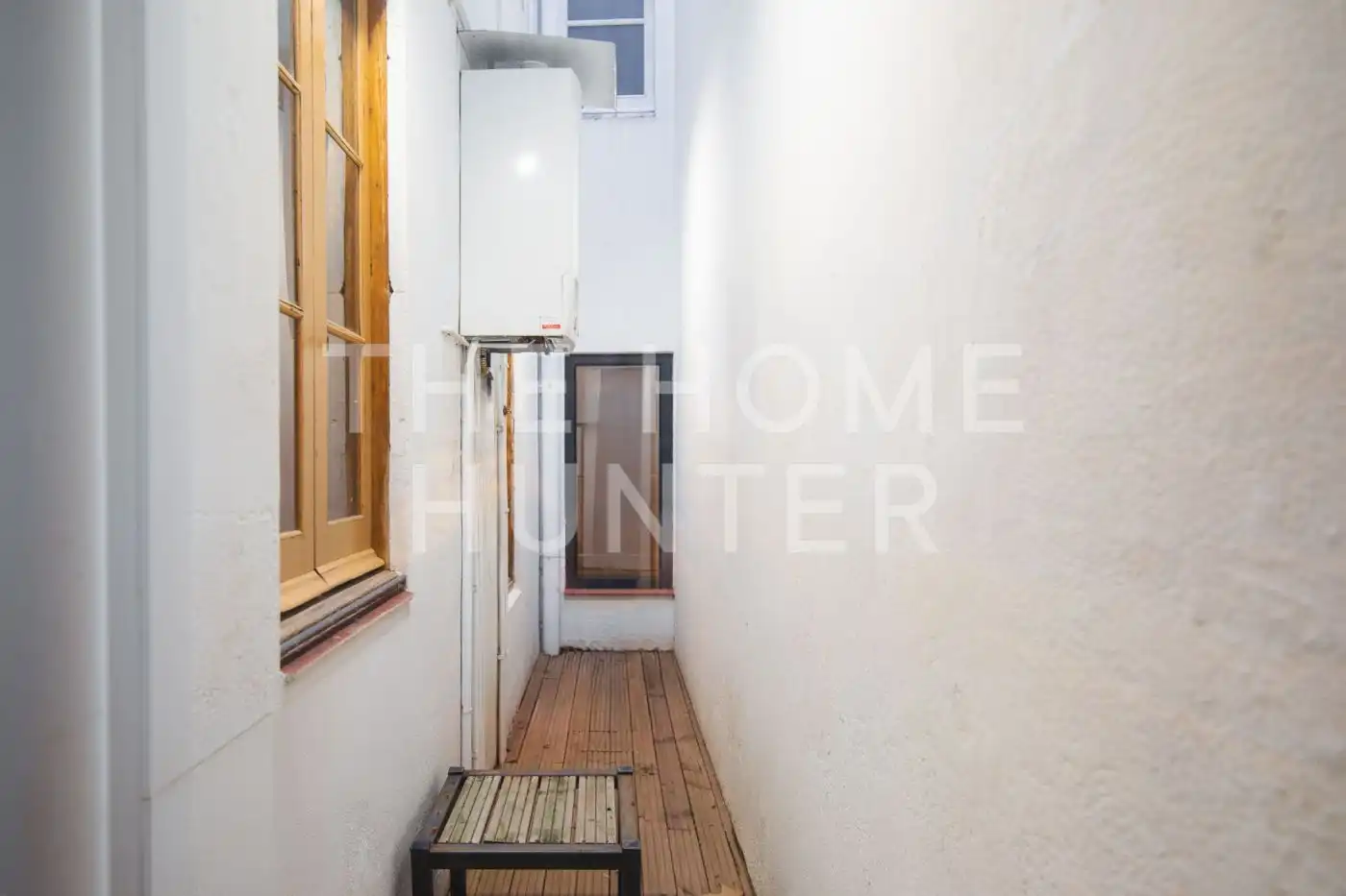 Wohnung zum Verkauf in Barcelona mit Heizung, Privatgarten und Terrasse