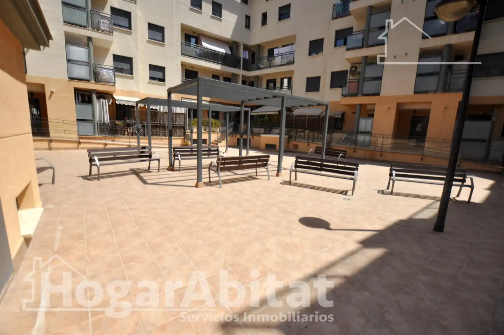 Terraza de Ático en venta en El Puig de Santa Maria con Aire acondicionado, Calefacción y Parquet