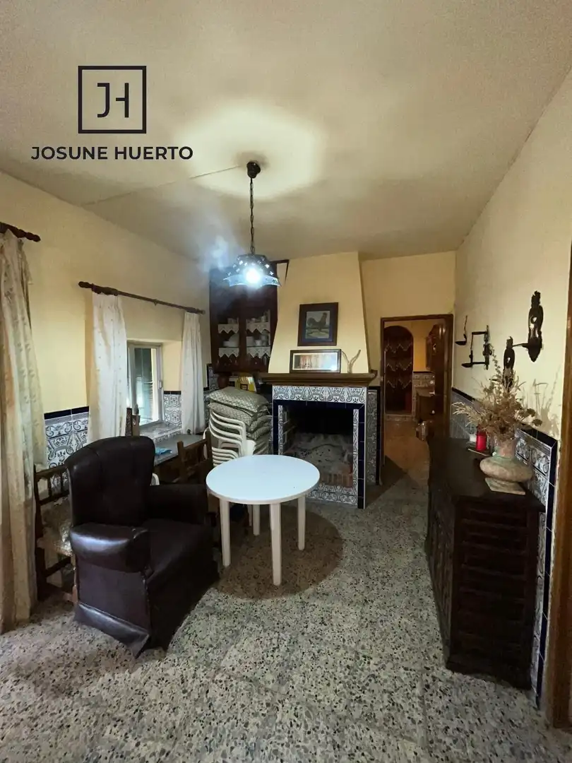 Sala de estar de Finca rústica en venta en Quintana de la Serena con Calefacción y Jardín privado