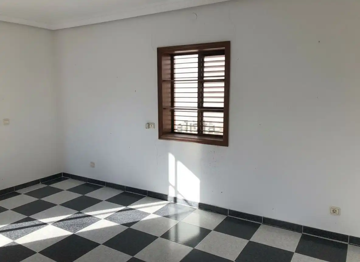 Casa adosada en venta en La Garrovilla 