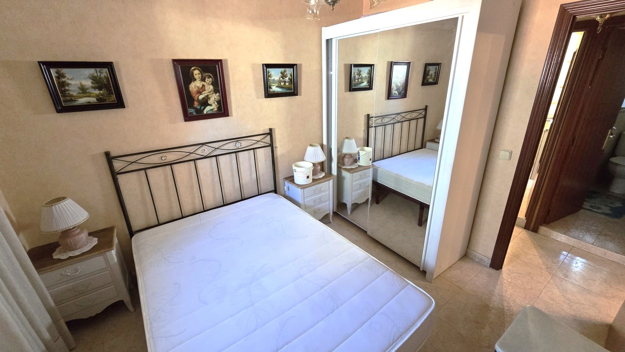 Bedroom of Apartment to rent in Cáceres Capital  with Air Conditioner and Furnished