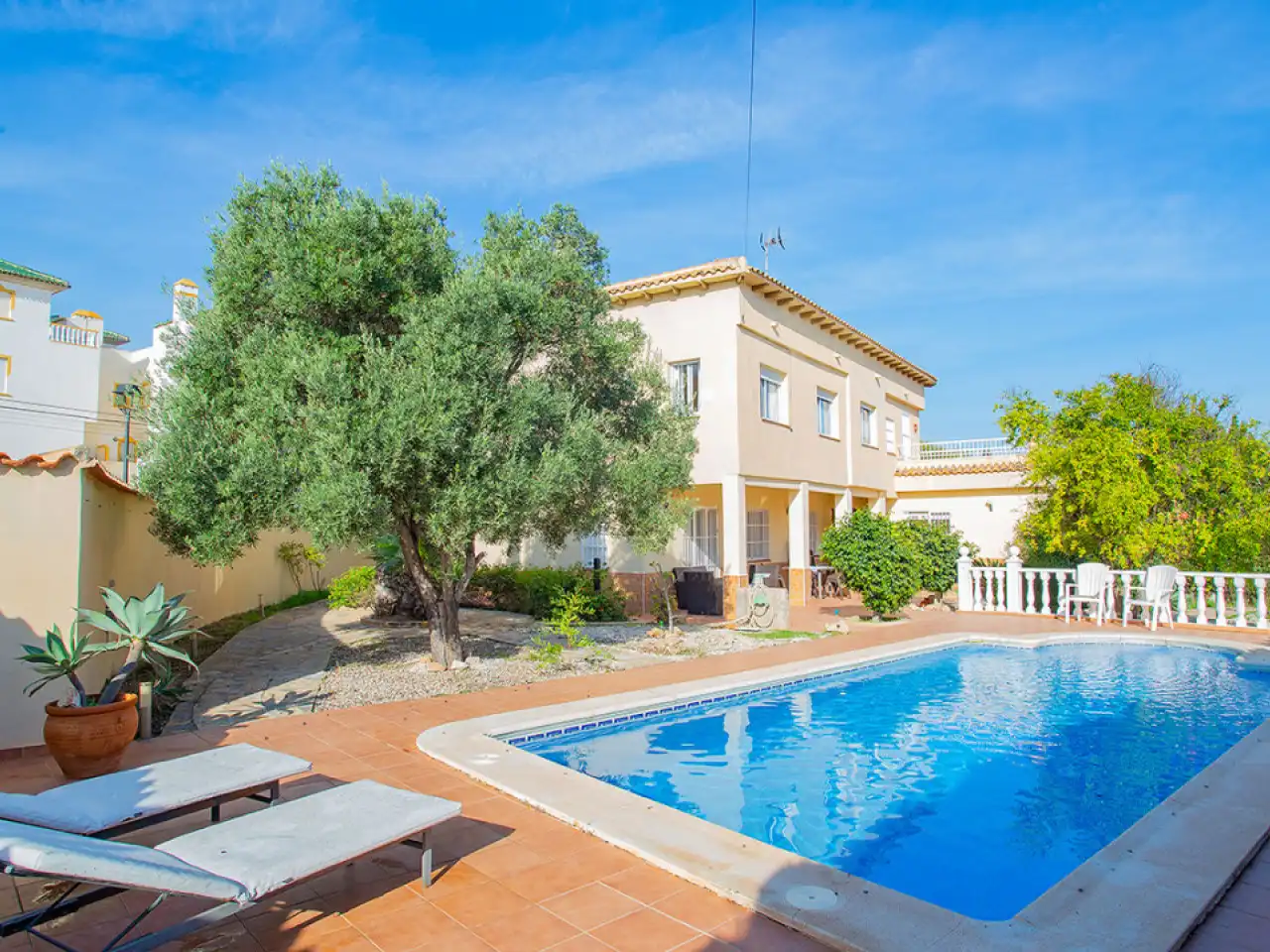 Villa mit Terrasse zum Verkauf in La Mata, imagen 2