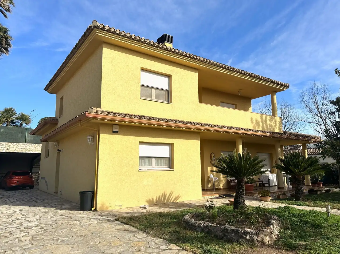 Vista exterior de Casa o xalet en venda en Ontinyent amb Calefacció, Jardí privat i Terrassa