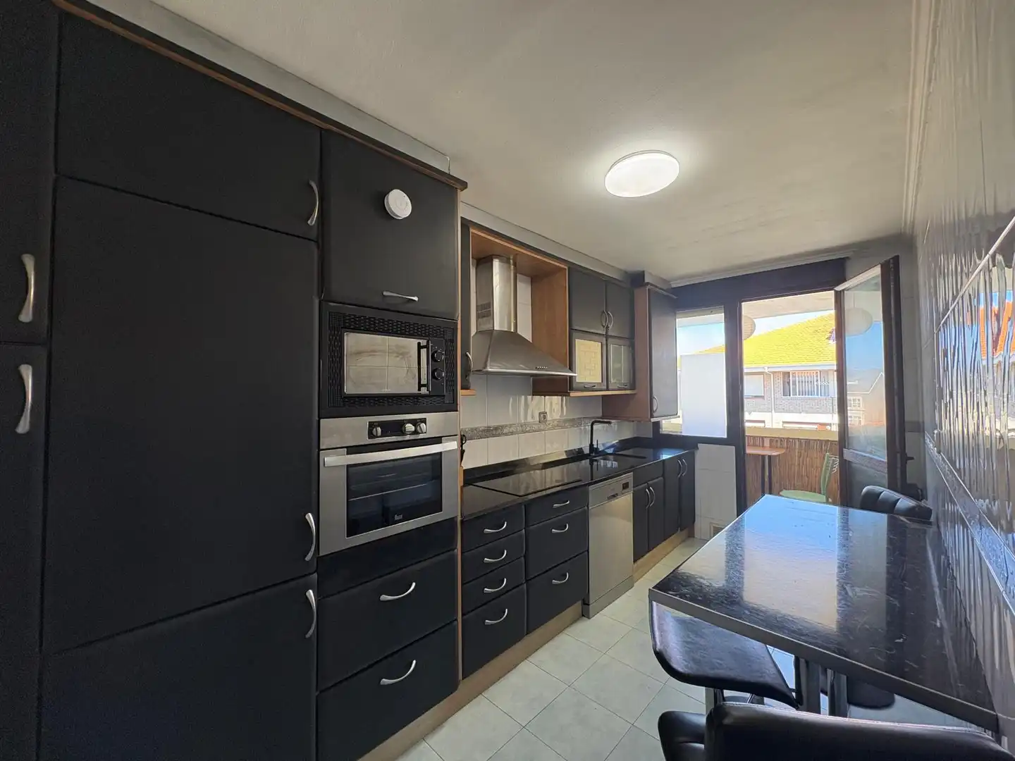 Cocina de Piso en venta en Suances con Calefacción, Terraza y Trastero