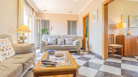 Foto 5 de Dúplex en venda a Carrer Pení, Eixample - Horta Capallera, Figueres