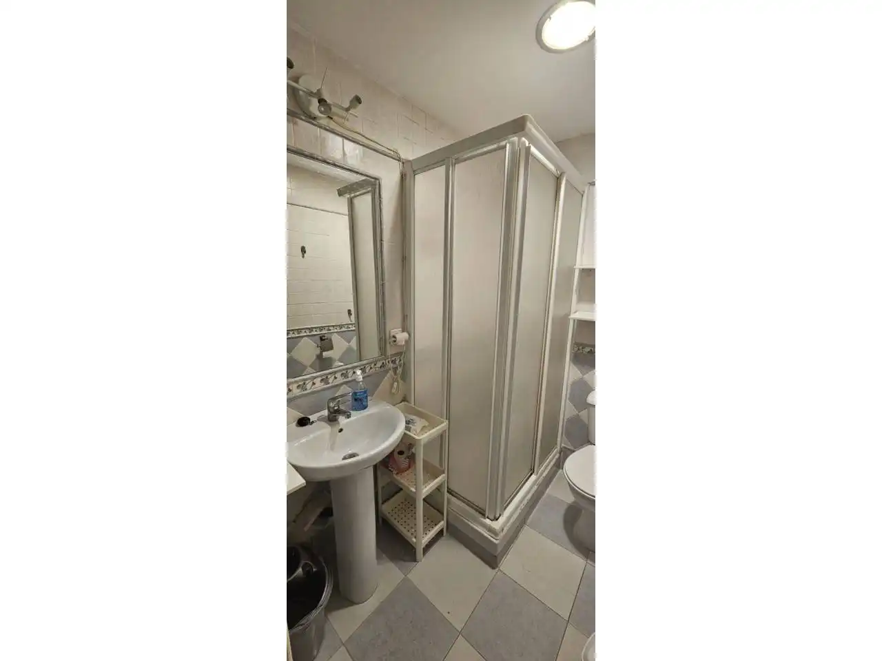 Badezimmer von Wohnung zur Miete in Cádiz mit Heizung, Möbliert und Balkon