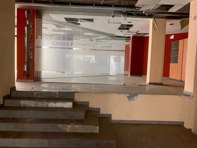 Local comercial en Venta en Carrer de Jerez en Egara