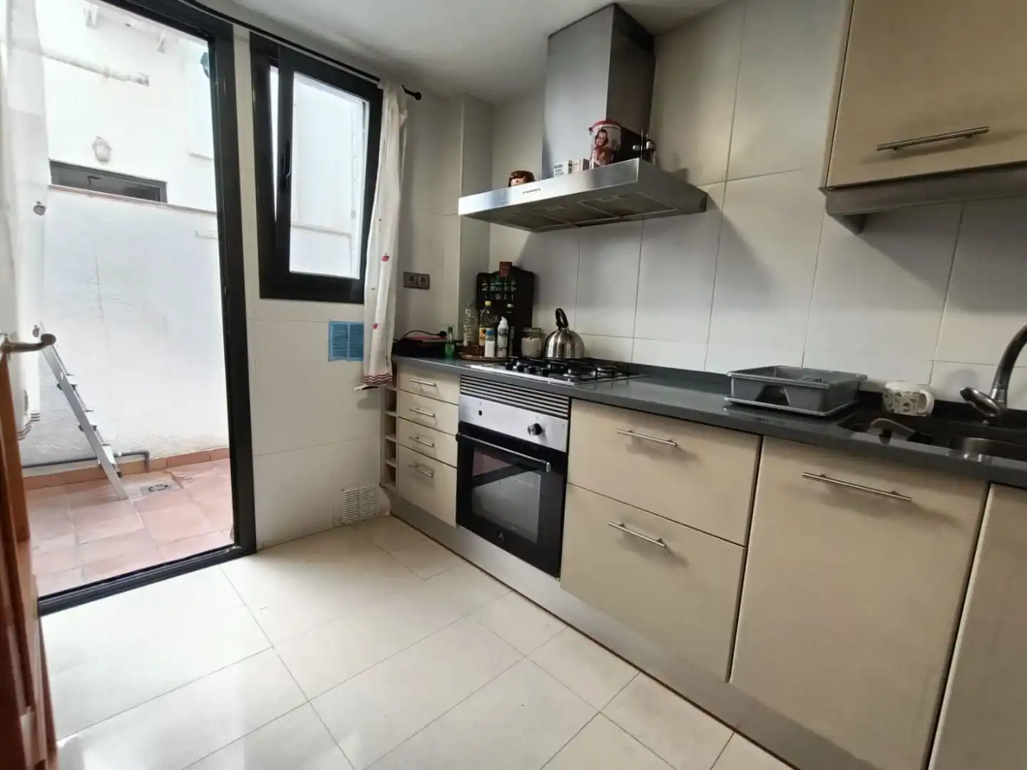 Cocina de Casa o chalet en venta en Pineda de Mar con Aire acondicionado, Calefacción y Parquet
