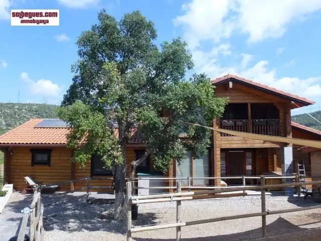 Vista exterior de Casa o chalet en venta en Begues con Aire acondicionado, Calefacción y Jardín privado