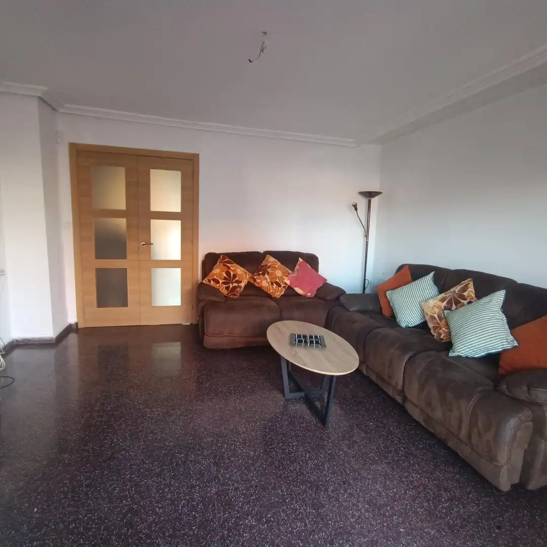Sala d'estar de Pis de lloguer en Murcia amb Terrassa