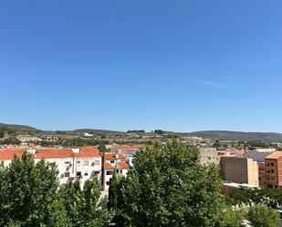 Vista exterior de Dúplex en venda en Mogente / Moixent amb Aire condicionat i Terrassa