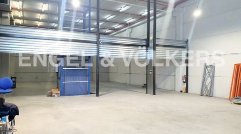 Foto 5 von Fabrikhallen zum Verkauf in Centre, Cornellà de Llobregat