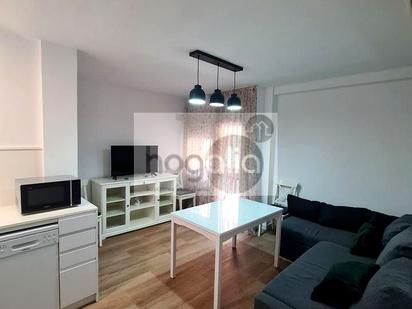 Living room of Flat to rent in  Sevilla Capital  with Air Conditioner