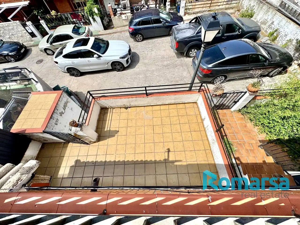 Vista exterior de Casa adosada en venda en Cebreros amb Calefacció, Jardí privat i Terrassa