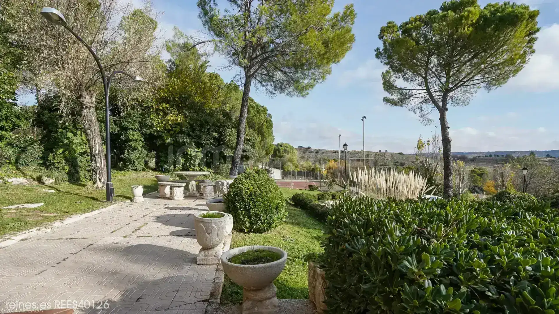 Jardí de Casa o xalet en venda en Orusco de Tajuña amb Calefacció, Jardí privat i Terrassa
