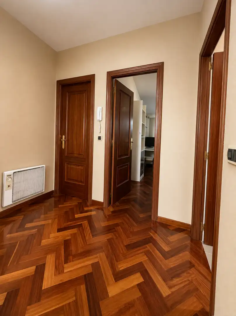 Casa o xalet en venda en Arteixo amb Calefacció, Jardí privat i Traster