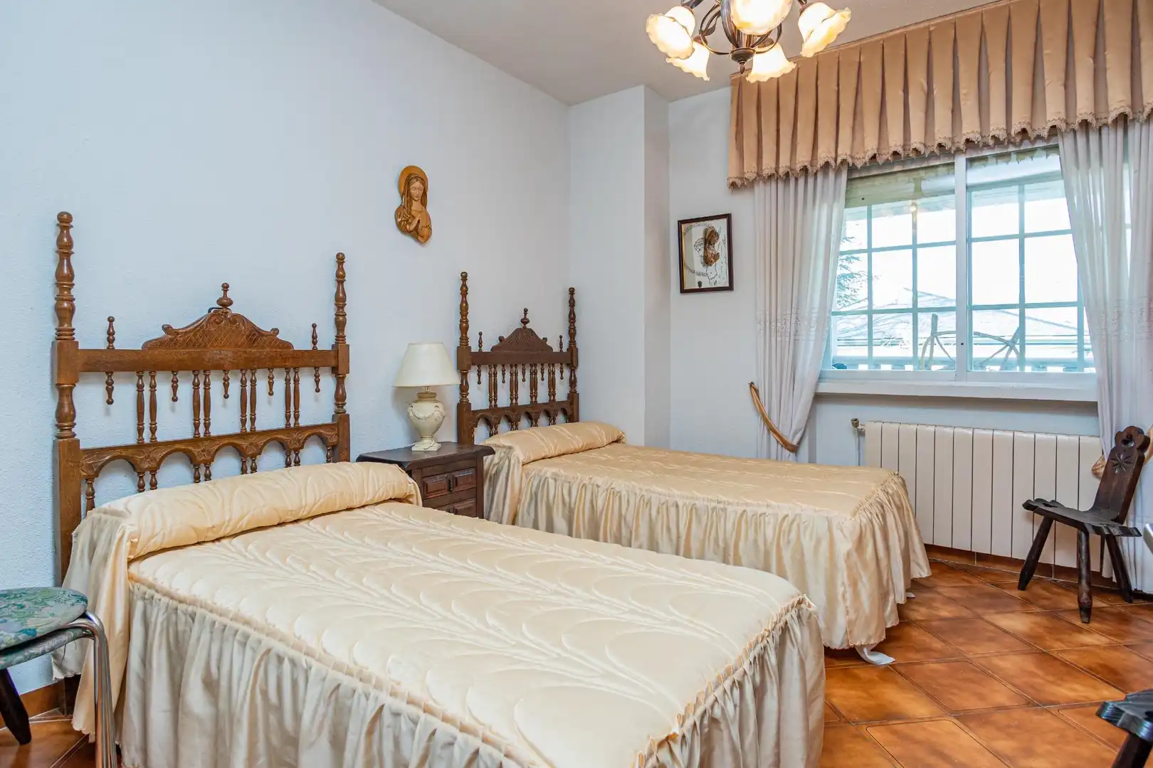Dormitori de Casa o xalet en venda en Miraflores de la Sierra amb Calefacció, Jardí privat i Terrassa