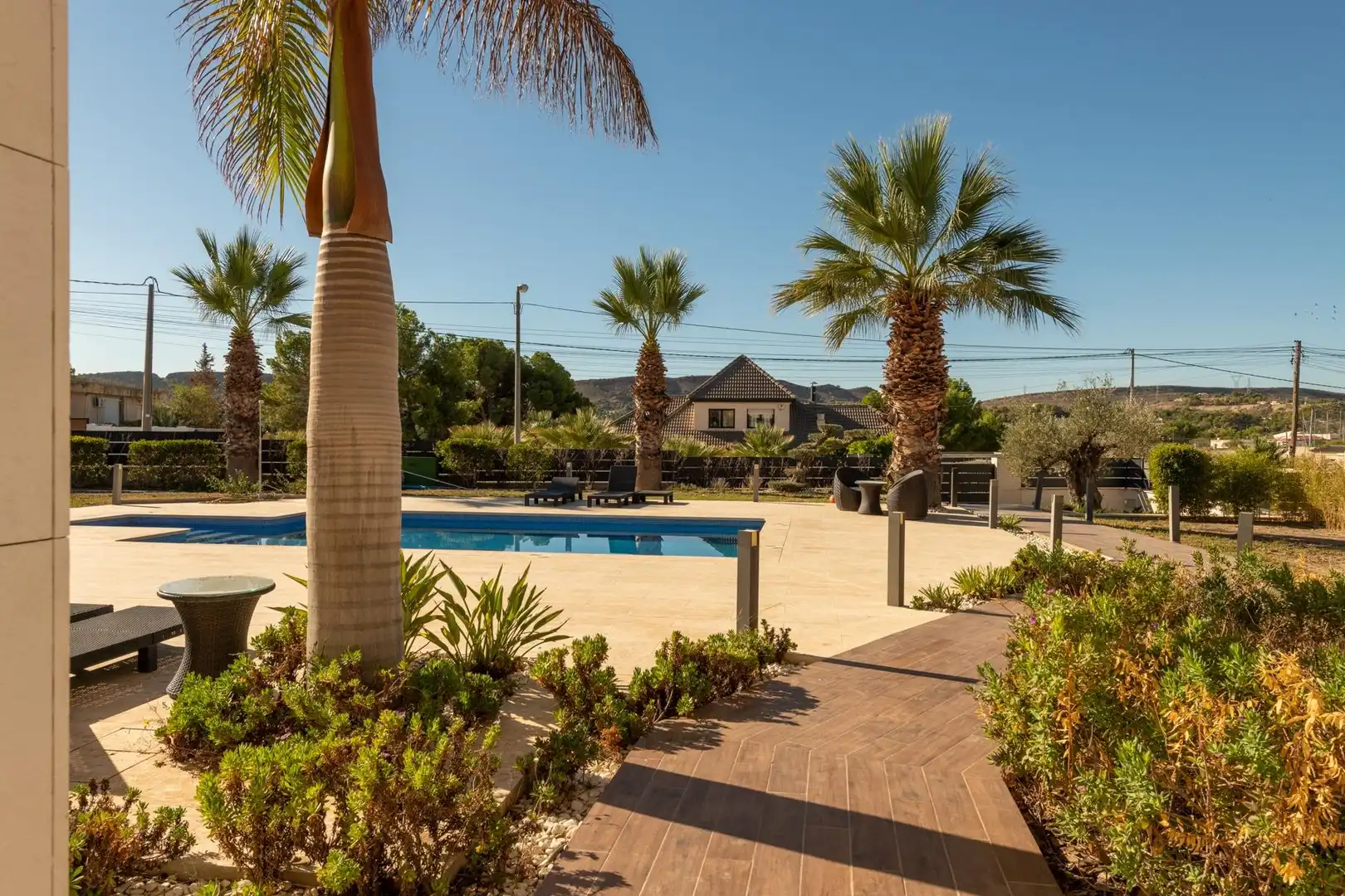 Piscina de Casa o chalet en venta en Alicante / Alacant con Aire acondicionado, Calefacción y Jardín privado