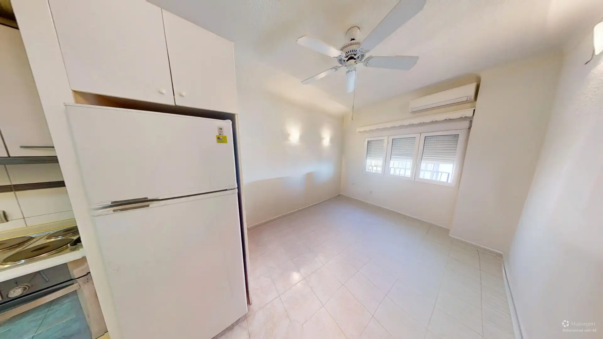 Piso en venta en Alicante / Alacant con Aire acondicionado, Amueblado y Horno