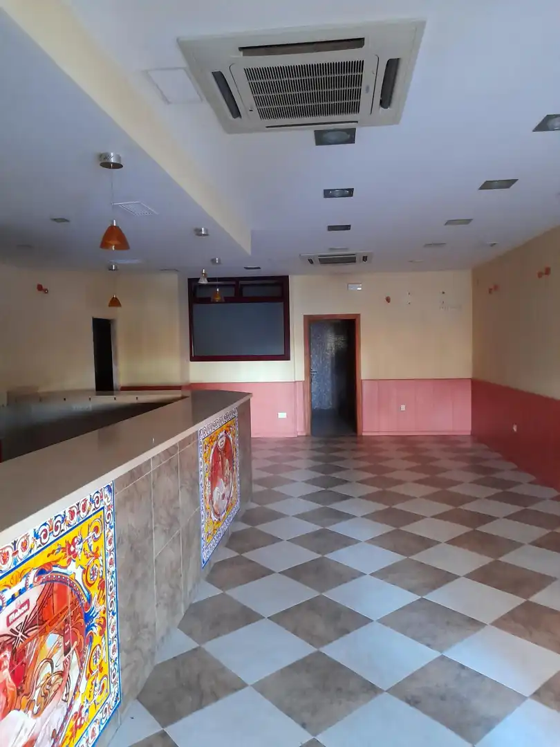 Business premises to rent in Ruta de la Plata, imagen 3