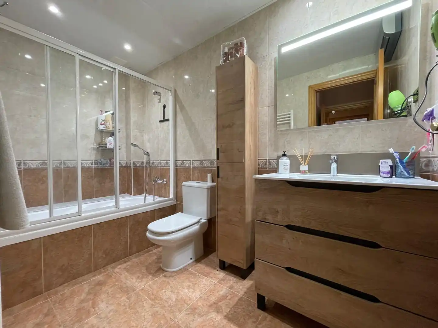 Flat with lift for sale in Nord, imagen 26