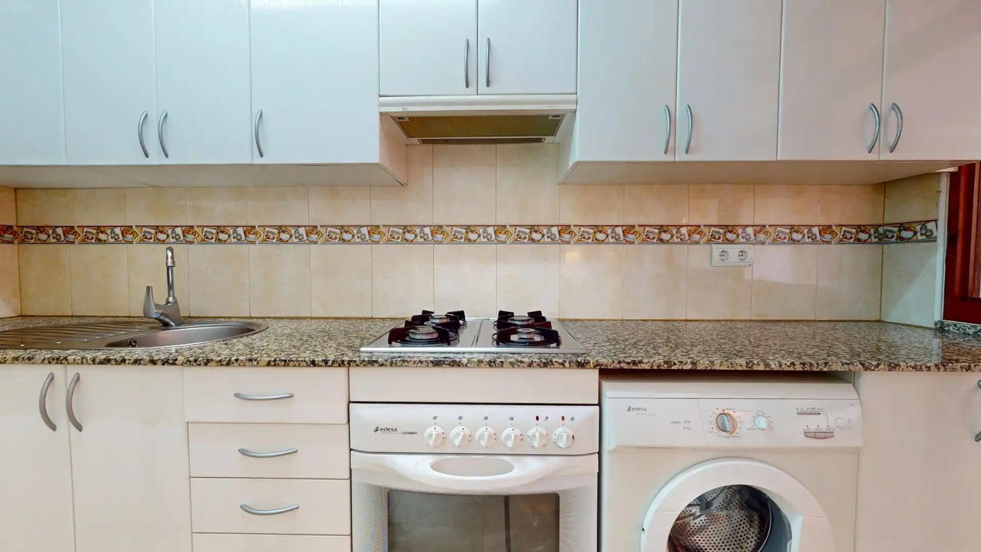 Kitchen of Flat for sale in Castell d'Aro, Platja d'Aro i s'Agaró  with Terrace