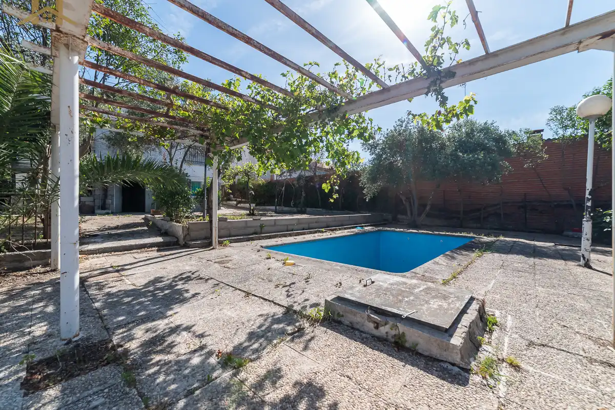 Swimming pool of Houses for sale in Casarrubios del Monte  with Private garden, Terrace and Swimming Pool