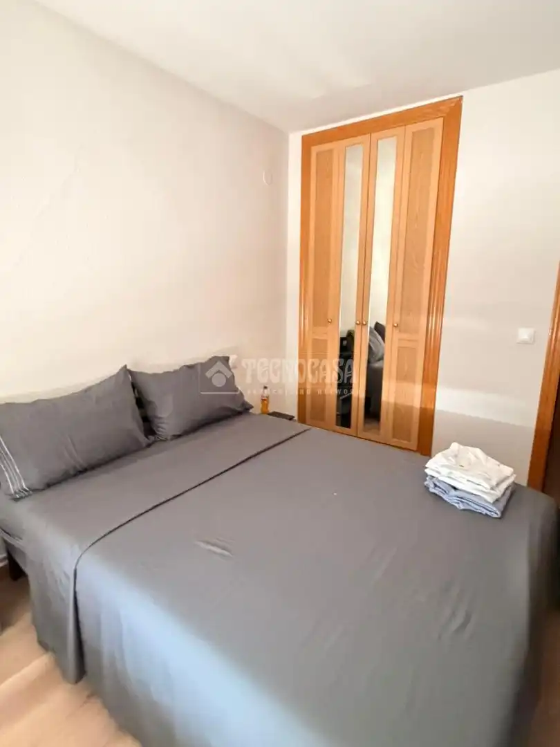 Bedroom of Flat for sale in Valdemoro  with Air Conditioner