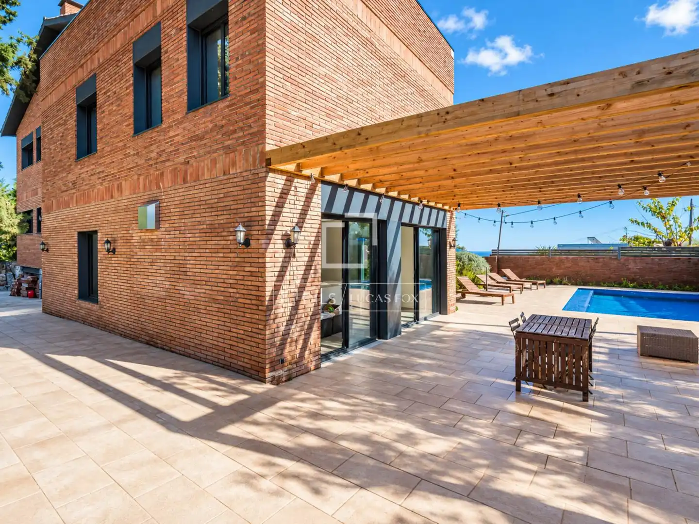 Terrassa de Casa o xalet en venda en Bruguers