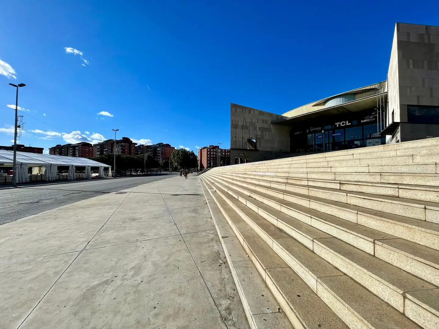 Außenansicht von Garage zum Verkauf in Badalona