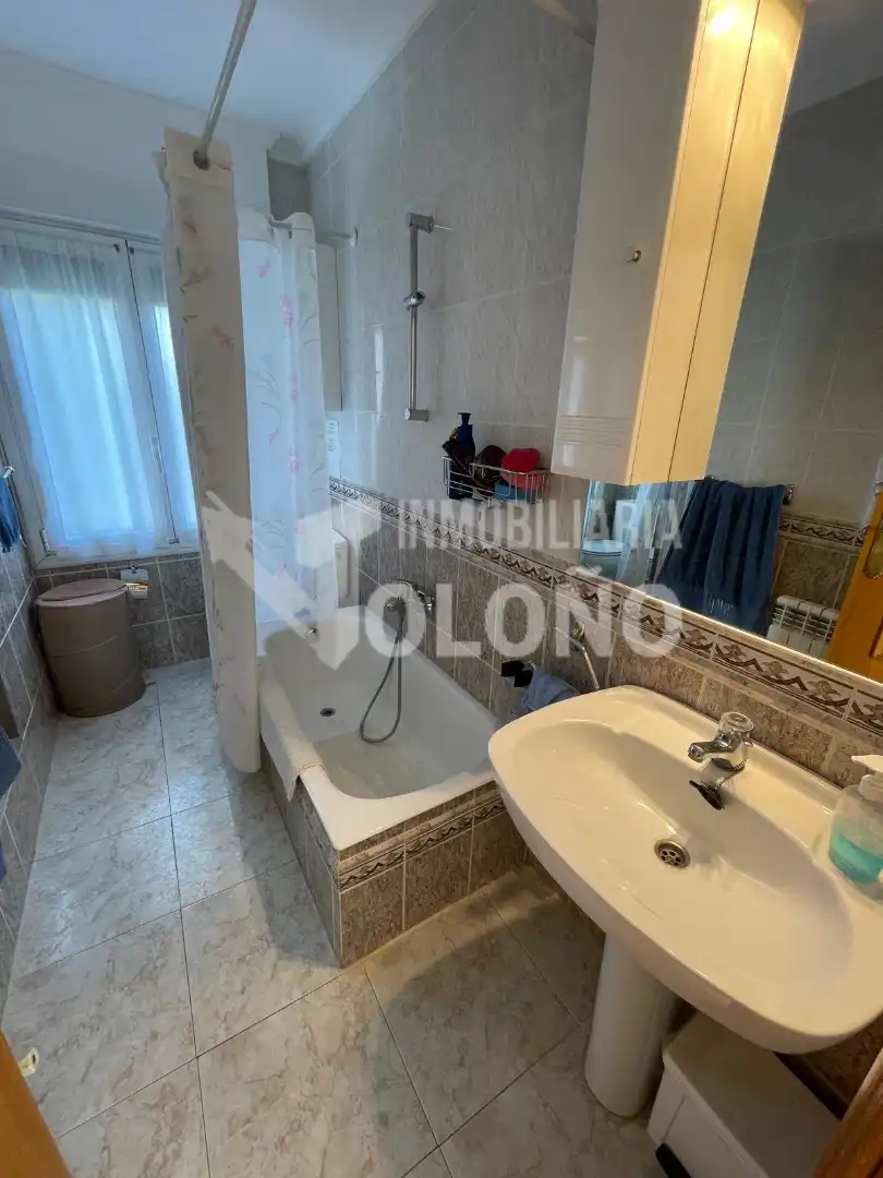 Bathroom of Houses for sale in Labastida / Bastida  with Heating, Private garden and Terrace