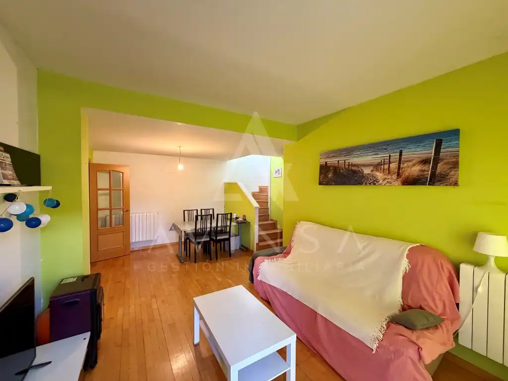 Sala d'estar de Àtic en venda en Yebes