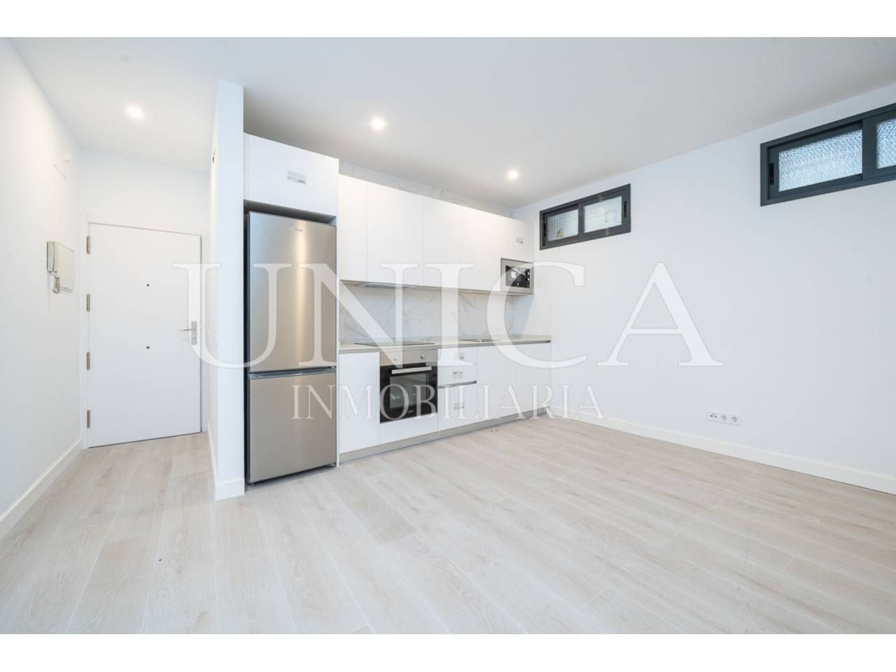 Kitchen of Flat for sale in  Madrid Capital  with Air Conditioner and Heating