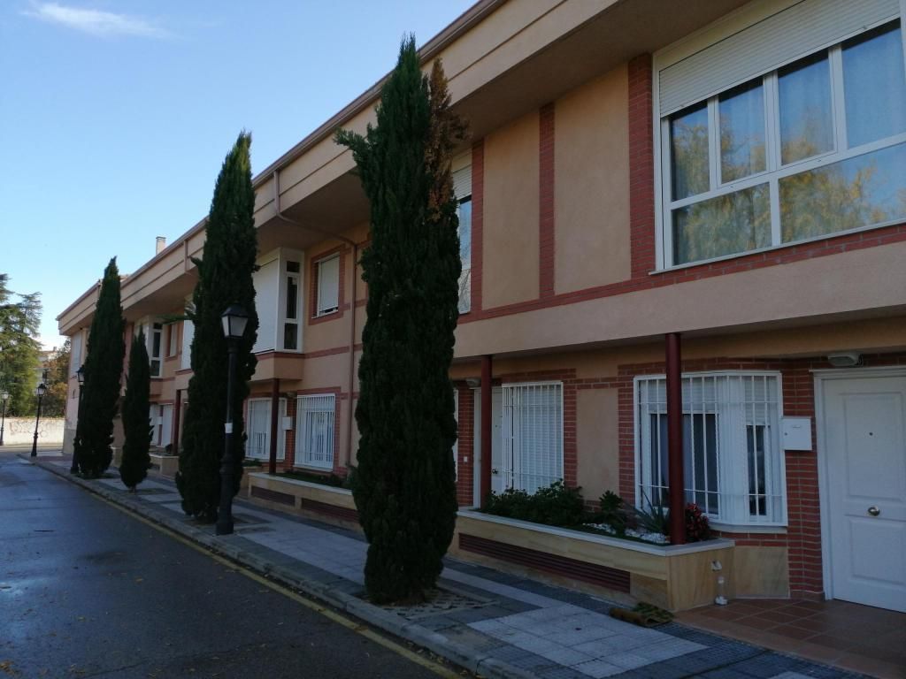 Exterior view of Garage for sale in Quijorna