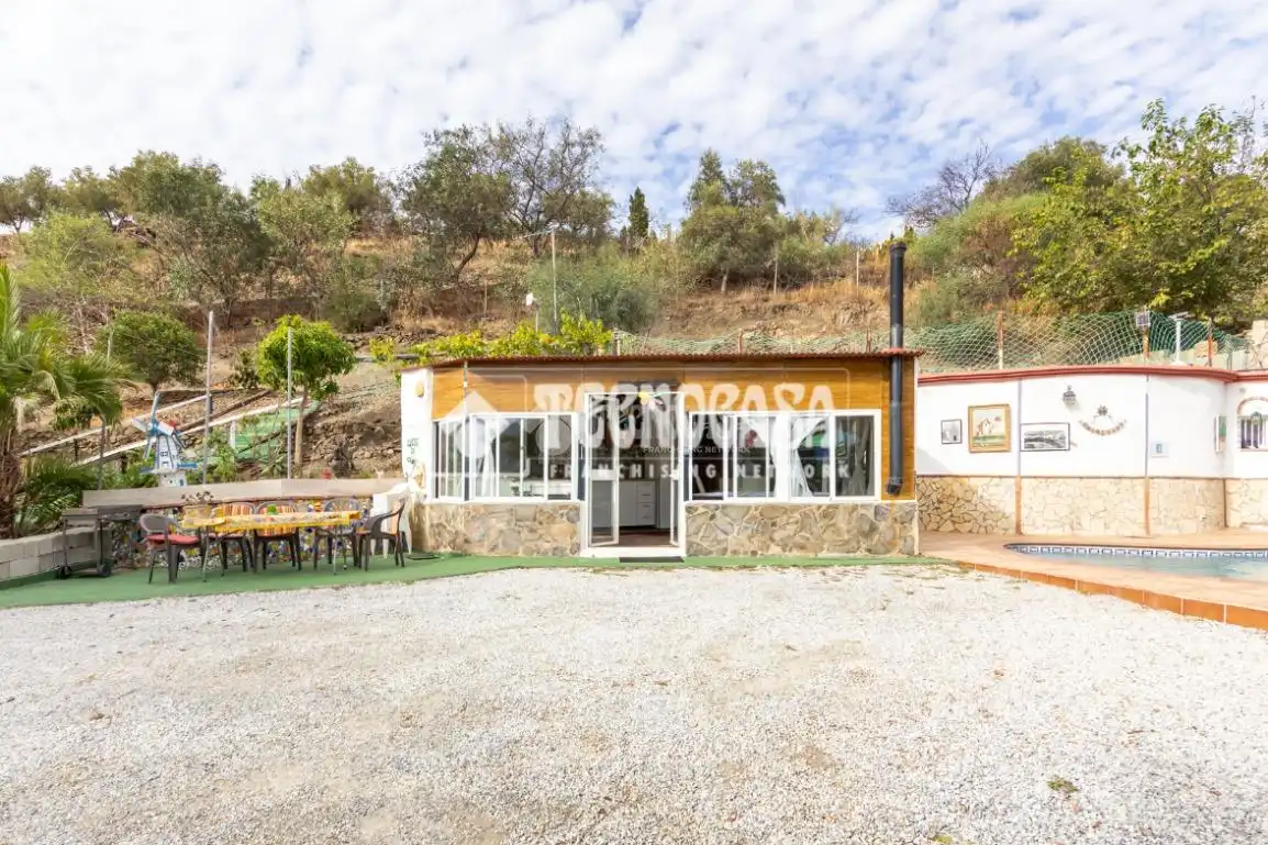 House with pool for sale in Arenas, imagen 3
