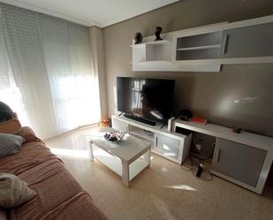 Living room of Duplex to rent in  Sevilla Capital  with Air Conditioner and Terrace