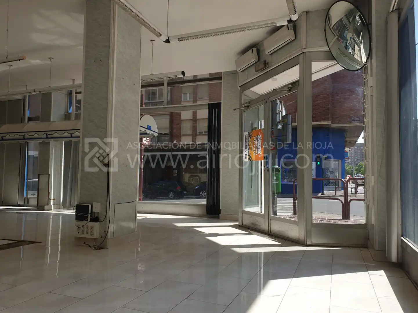 Business premises to rent in Logroño - Calle General Vara de Rey Ingeniero Pino y Amorena, imagen 8