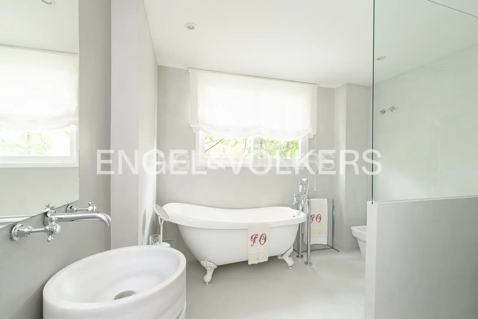 Baño de Casa adosada en venta en Madrid con Aire acondicionado, Calefacción y Terraza